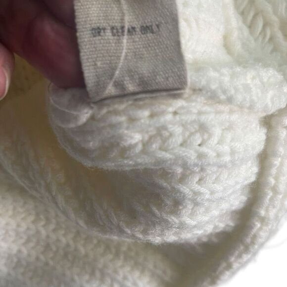 Anthropologie Moon River Fringe hem Crew neck Ribbed Knit Sweater Sz Small Ivory - Picture 6 of 8
